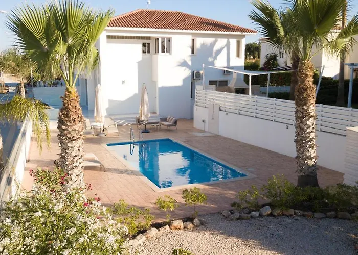 Pernera Gardens Villa