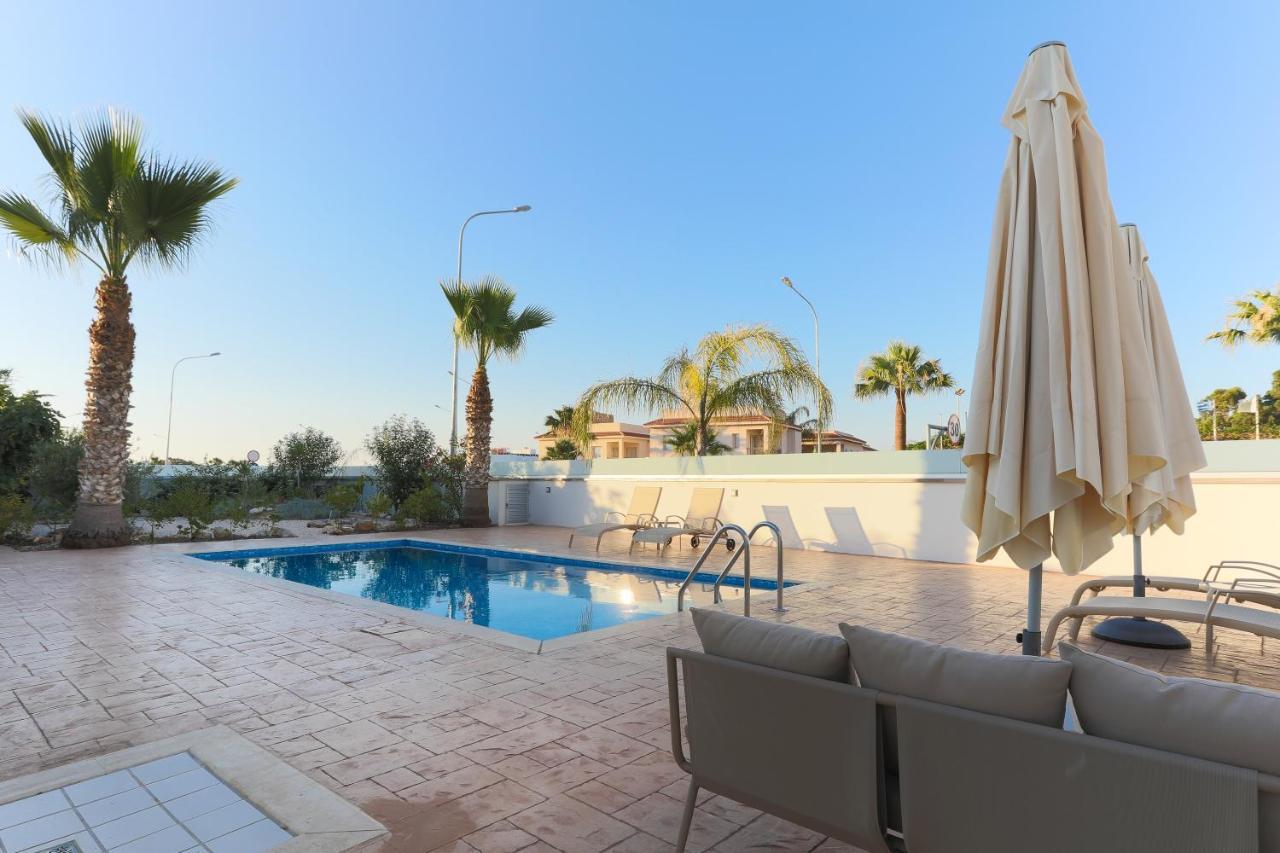 Pernera Gardens Villa *