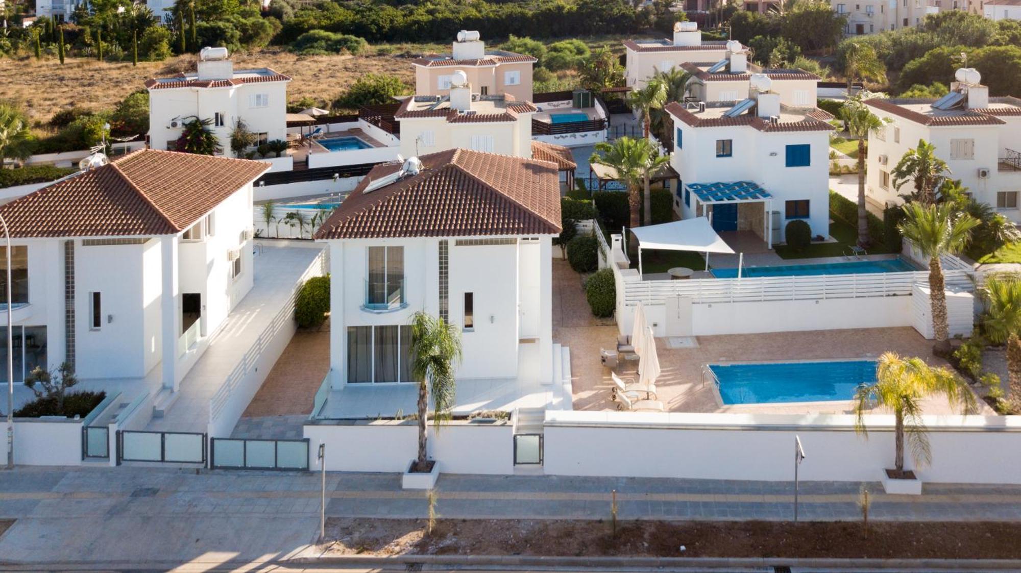 Pernera Gardens Villa